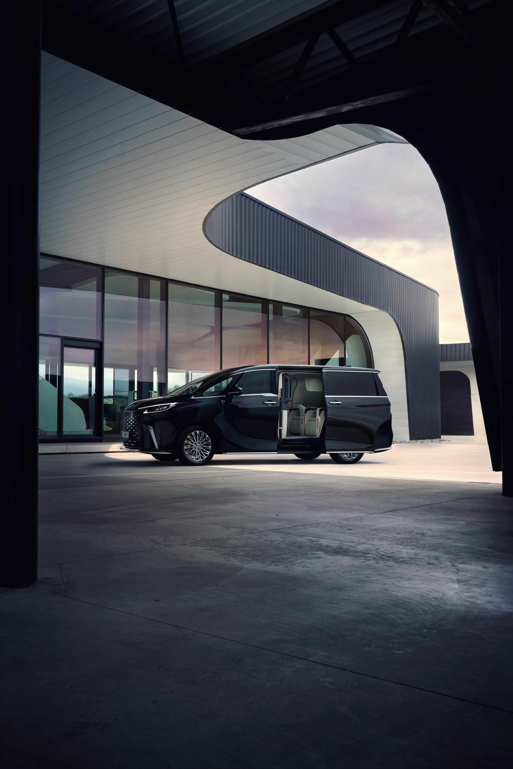 2024 Lexus LM - 148
