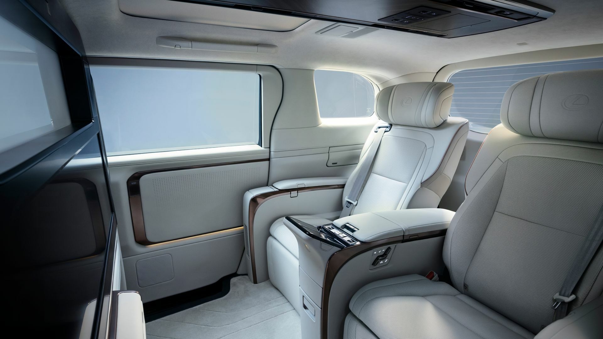 2024 Lexus LM - 161