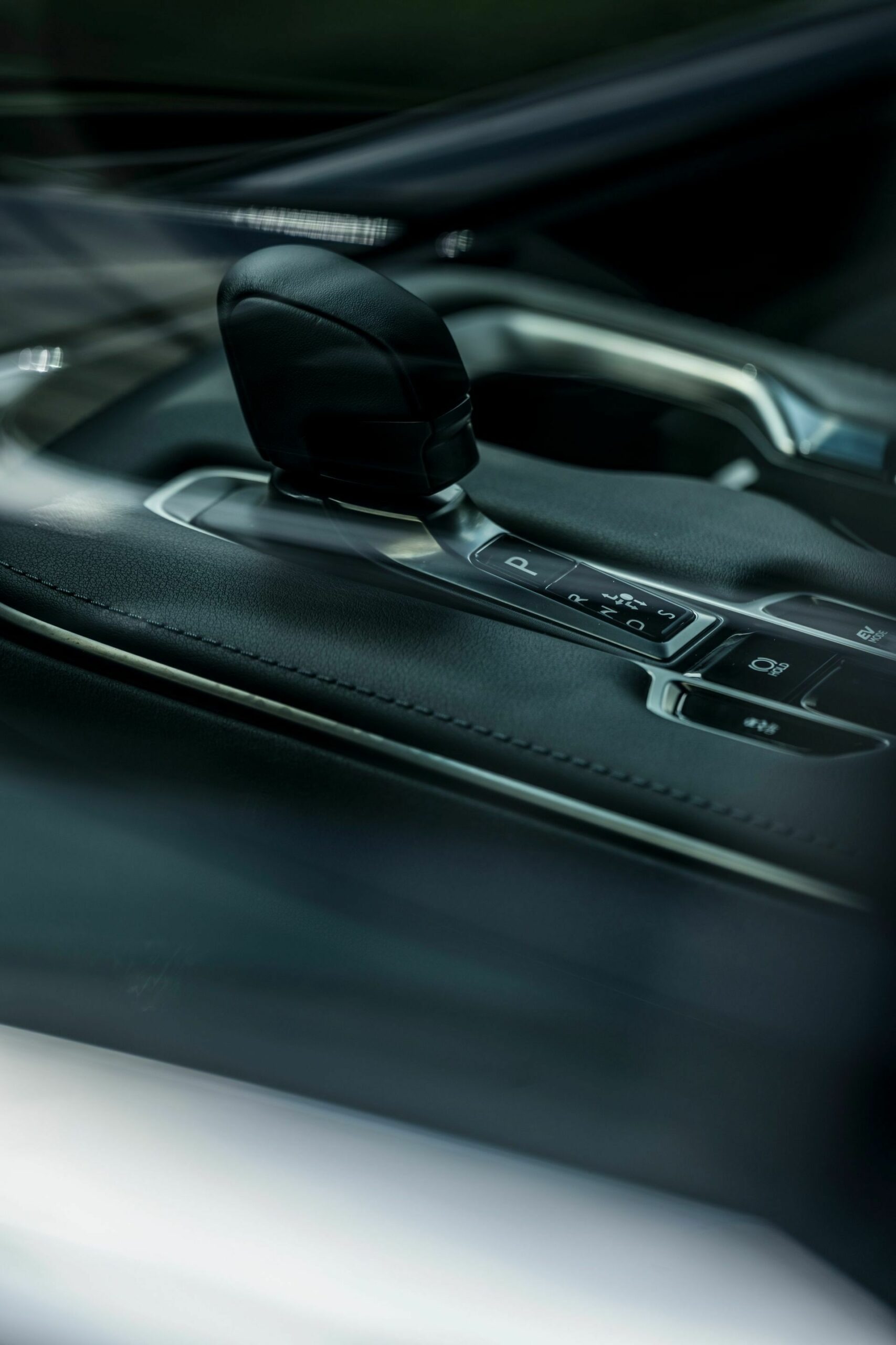 2024 Lexus LM - 43