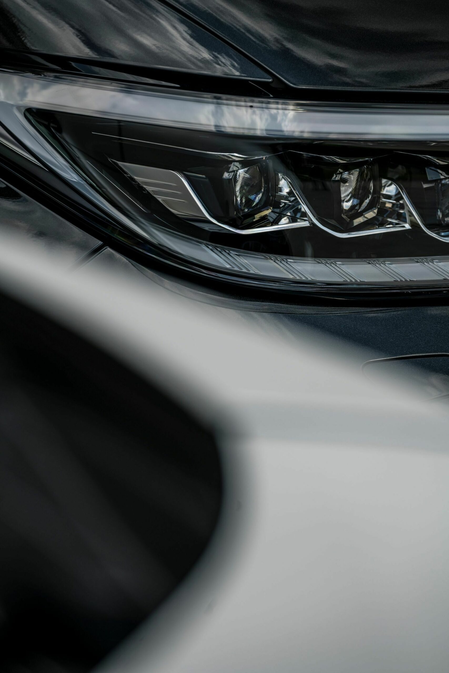 2024 Lexus LM - 85