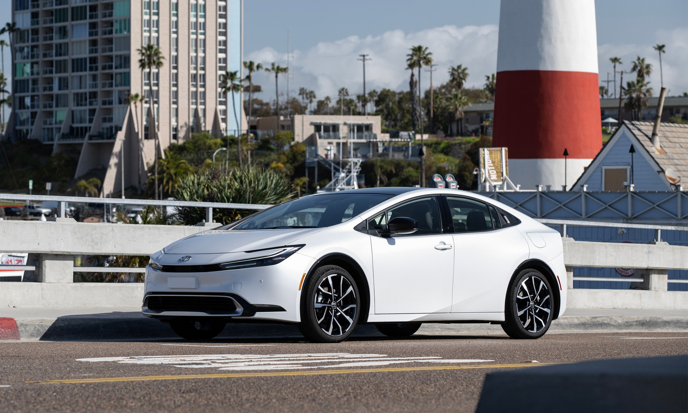 2024 Toyota Prius Prime 29