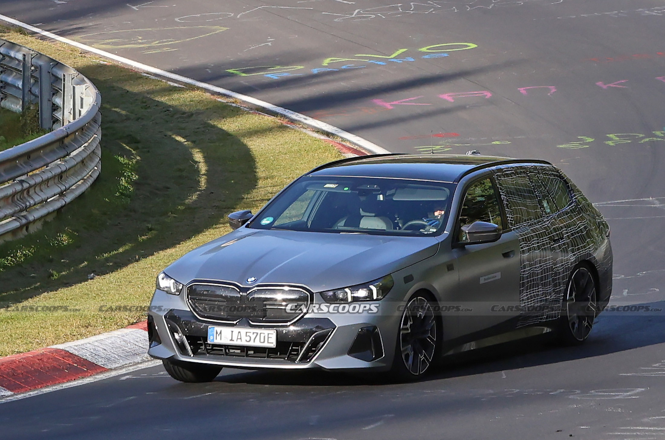 2024 BMW i5 Touring spy shots 00005