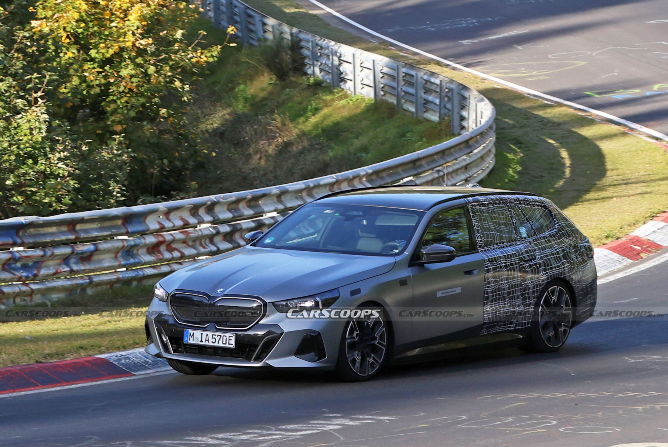 2024 BMW i5 Touring spy shots 00006