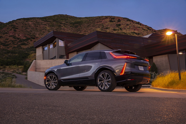2023 Cadillac Lyriq 3