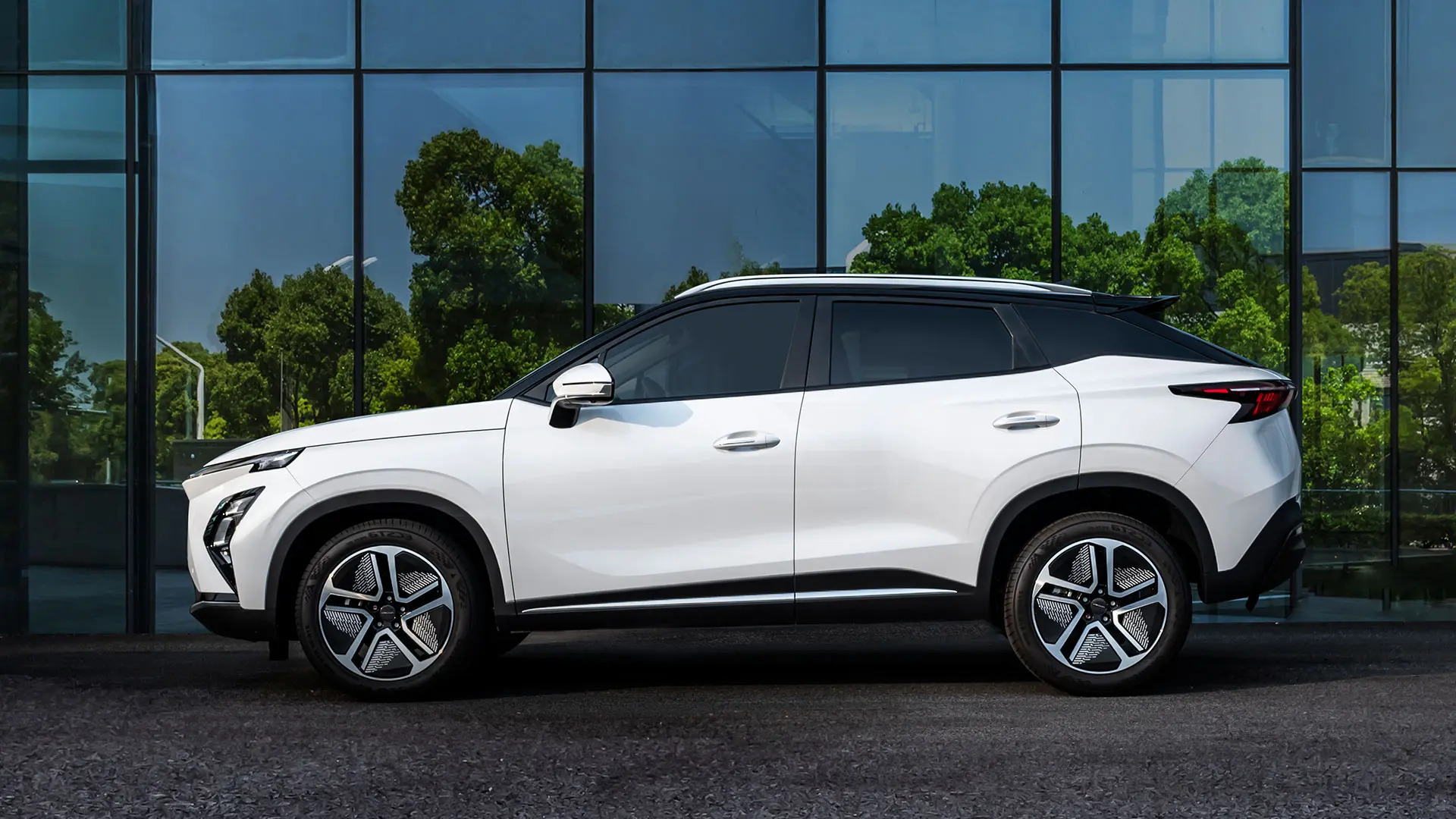 Chery Omoda 5 EV 5