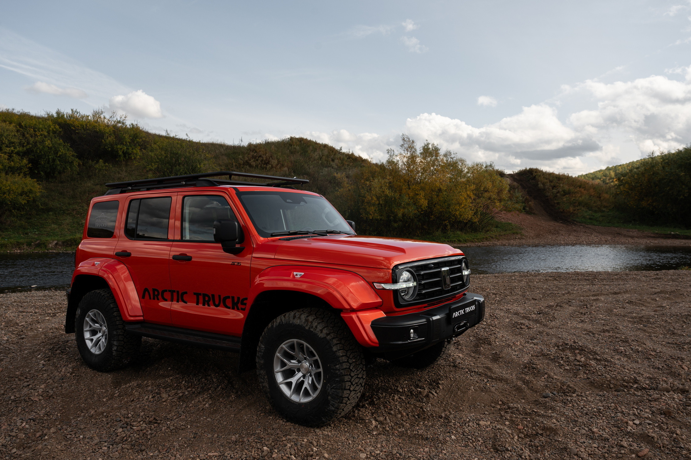 Tank 300 AT35 - Arctic Trucks (6)