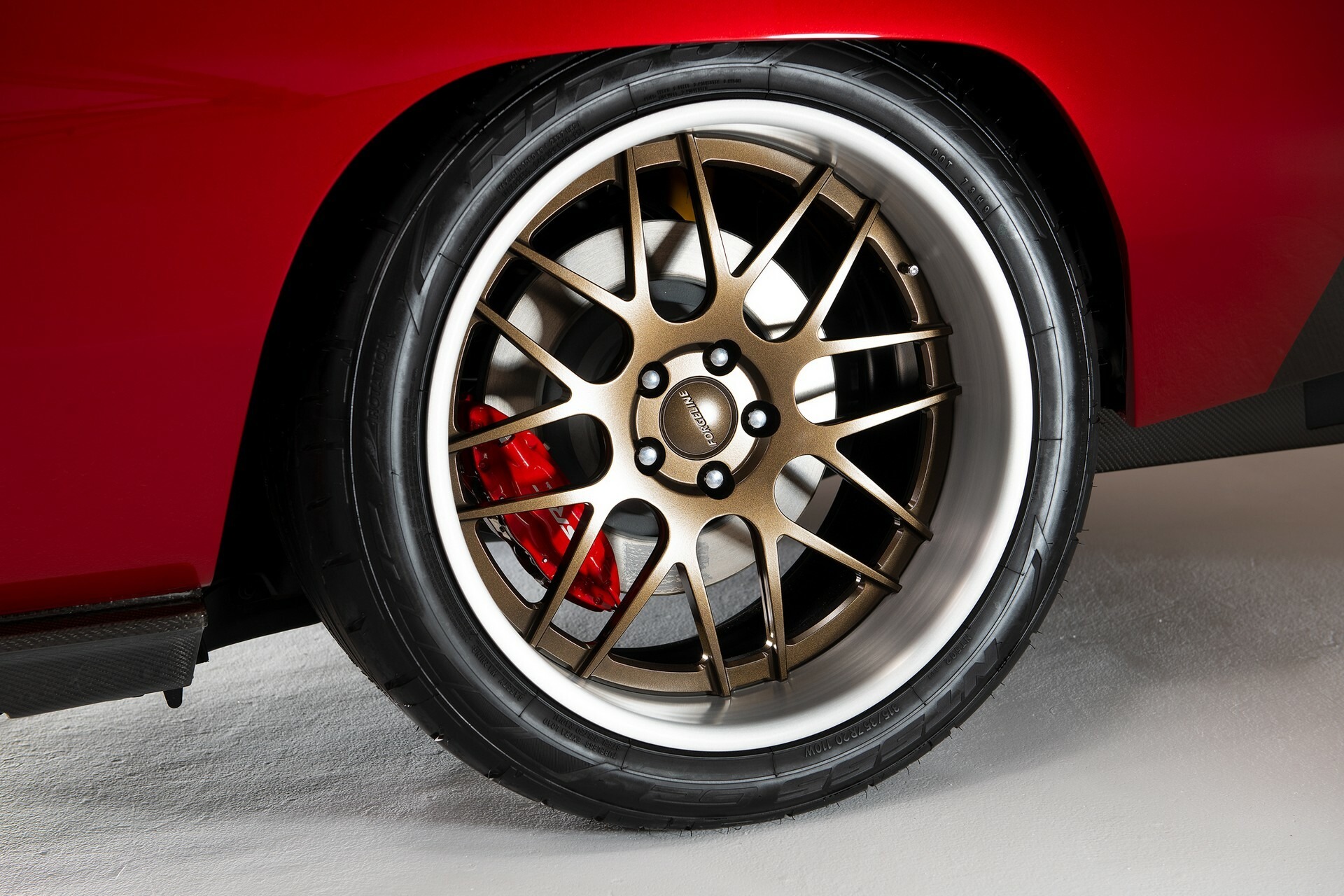 ExoMod Dodge Charger Daytona - 12