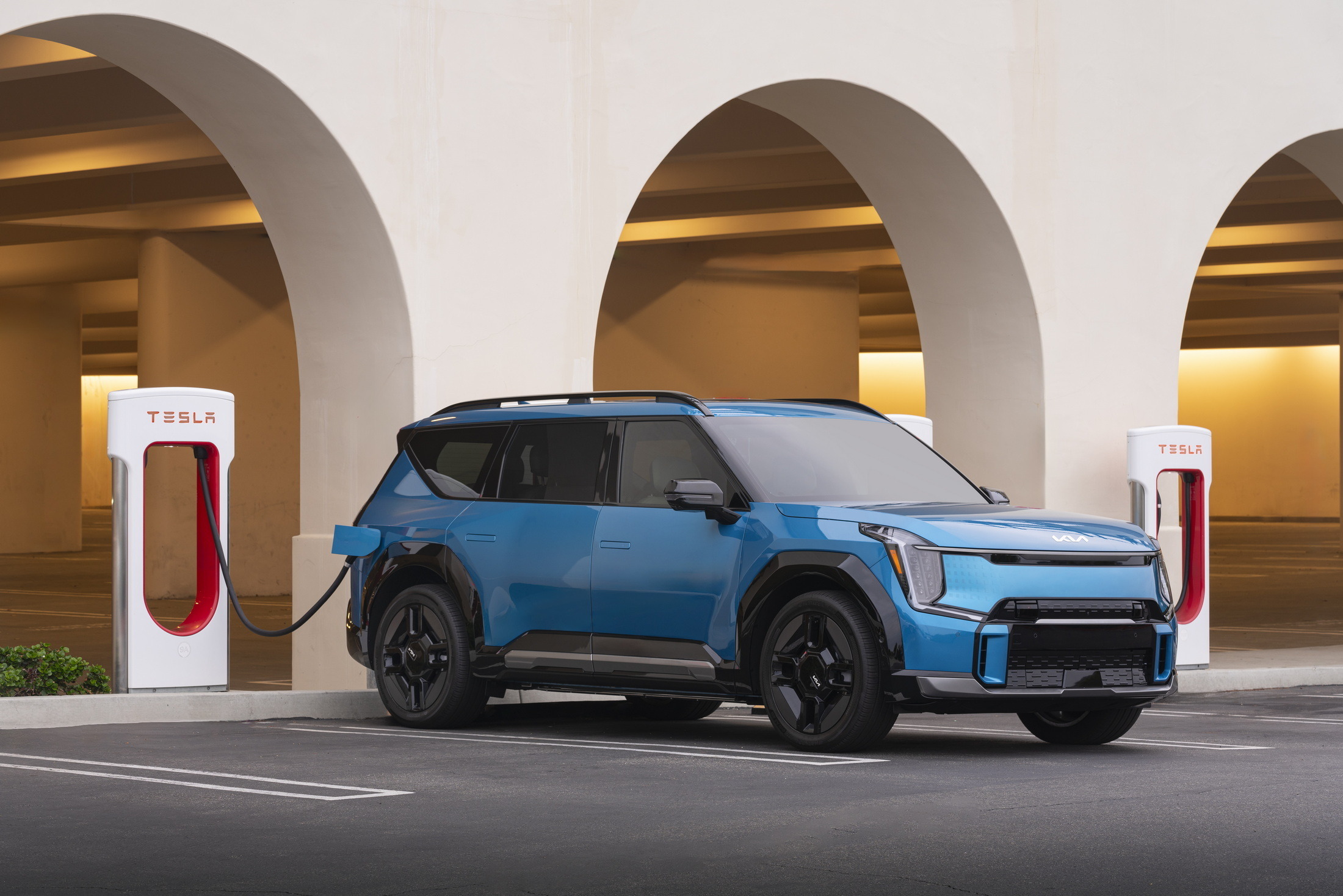 2023 Kia NACS Charging