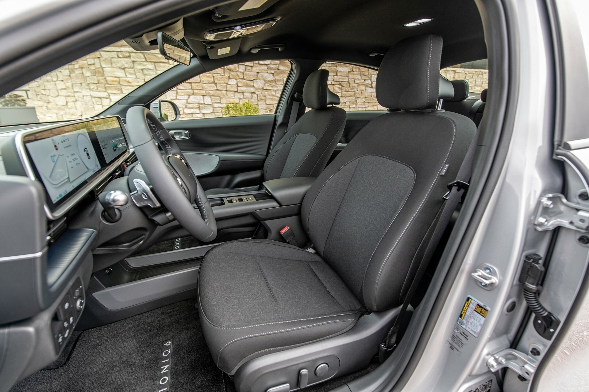 2024 Hyundai Ioniq 6 1025 29