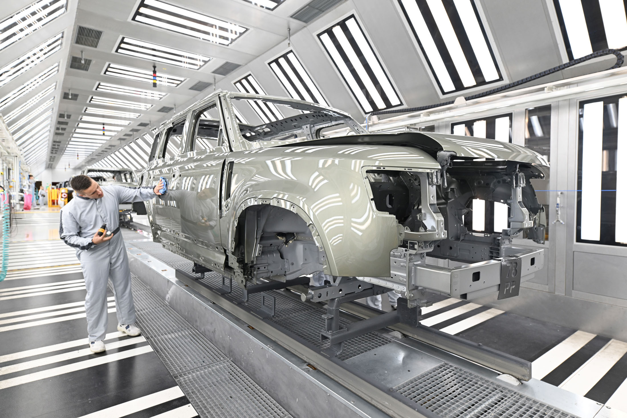 JLR Nitra plant Slovakia 00008