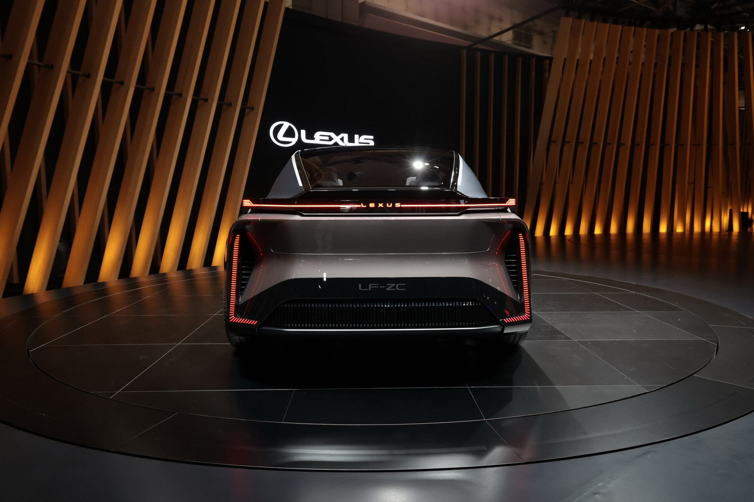 Lexus LF-ZC 11