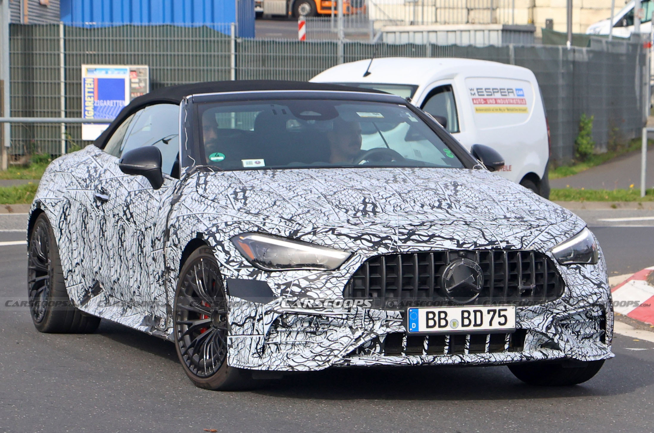 Mercedes-AMG CLE53 convertible spy shots 00004