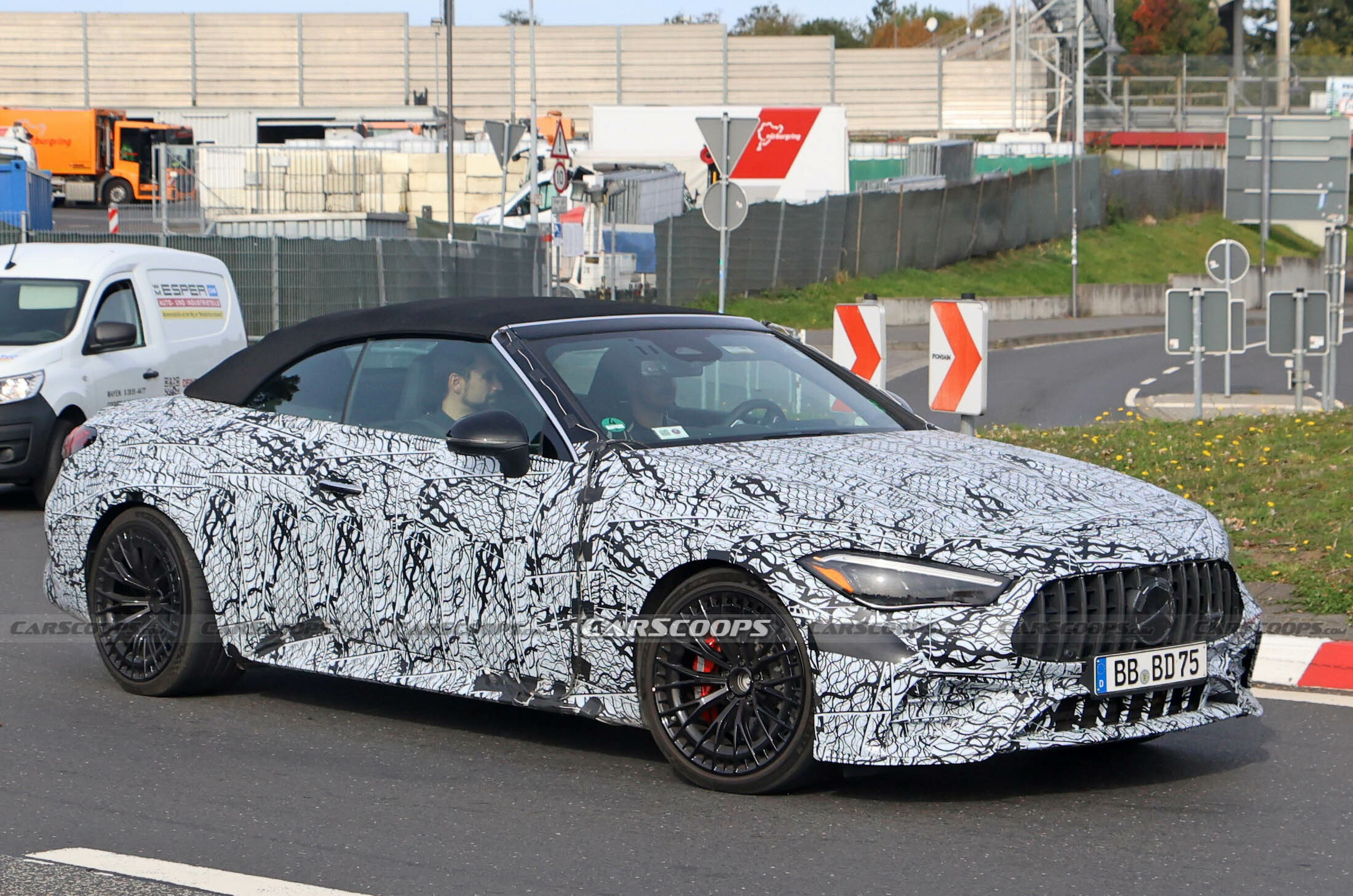 Mercedes-AMG CLE53 convertible spy shots 00005