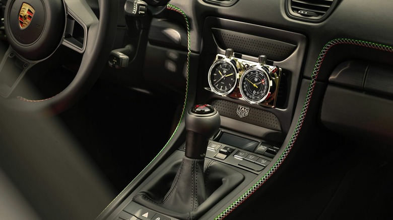 Porsche 718 Cayman GT4 RS - 4