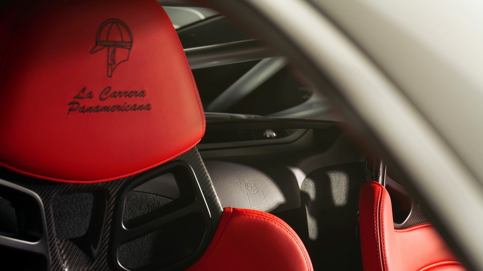 Porsche 718 Cayman GT4 RS - 10