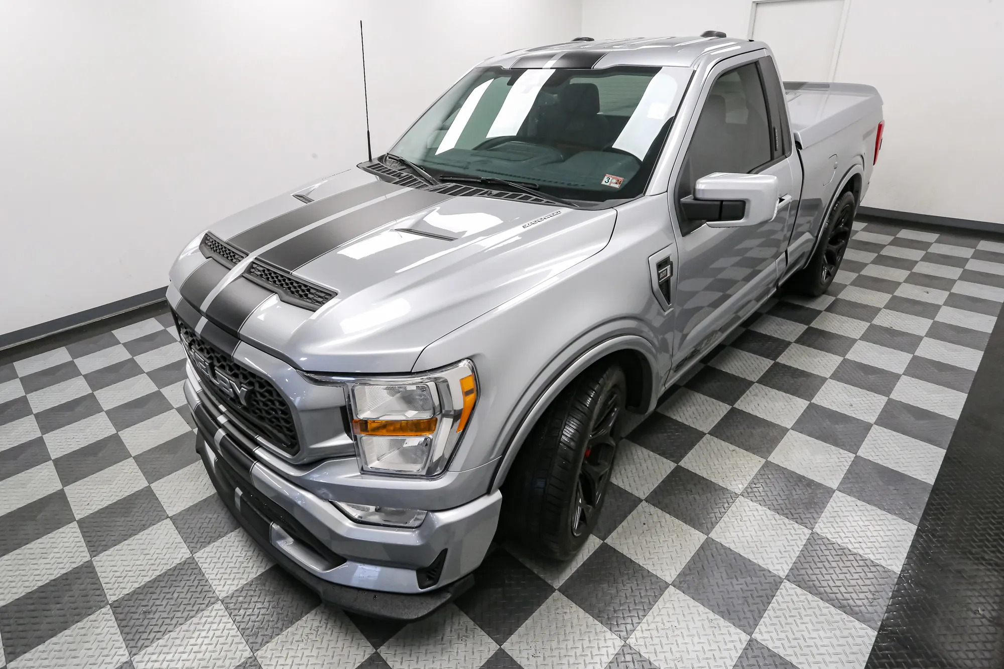 Shelby F-150 Super Snake 4