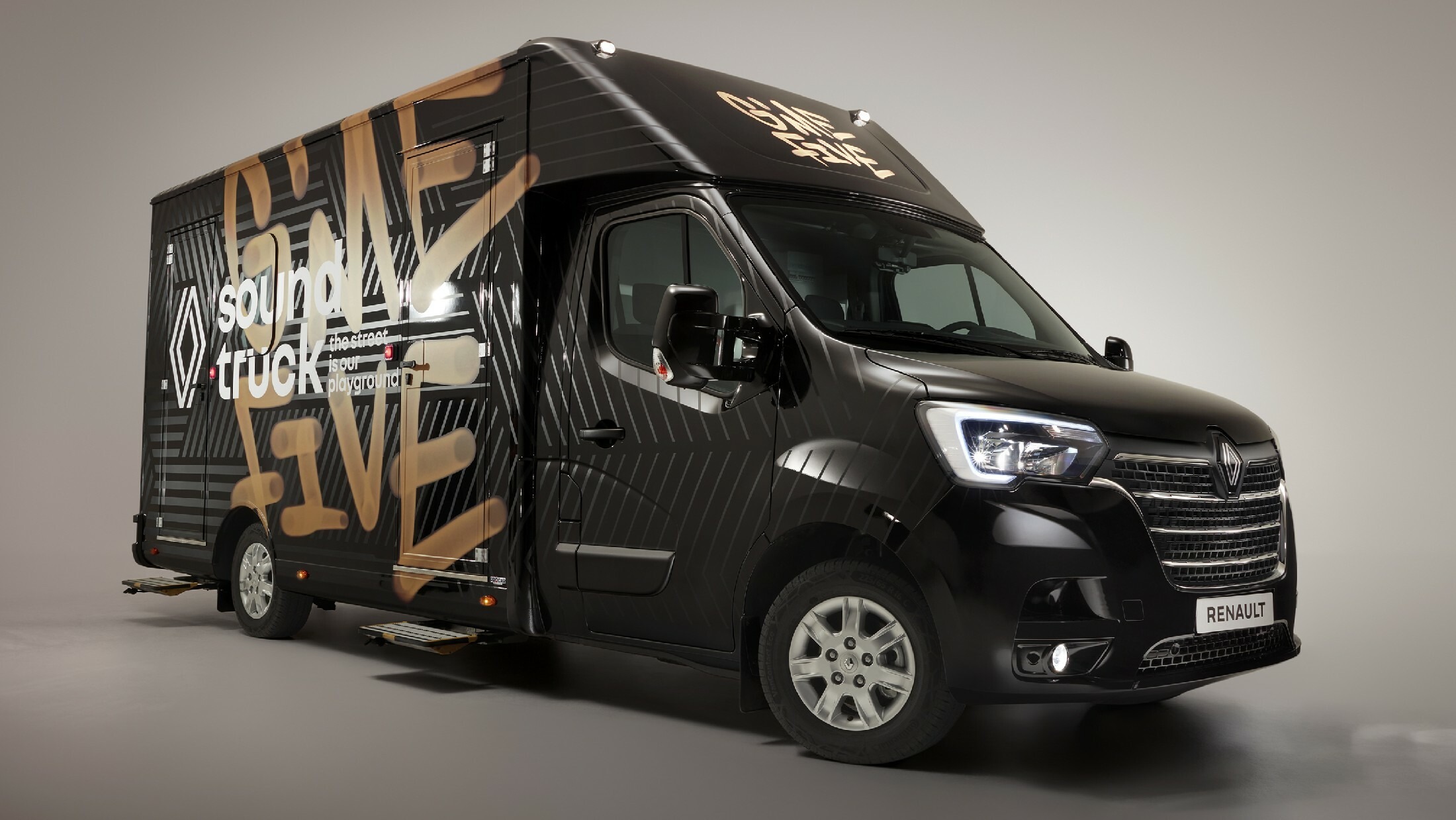 Renault Sound Truck (2)s