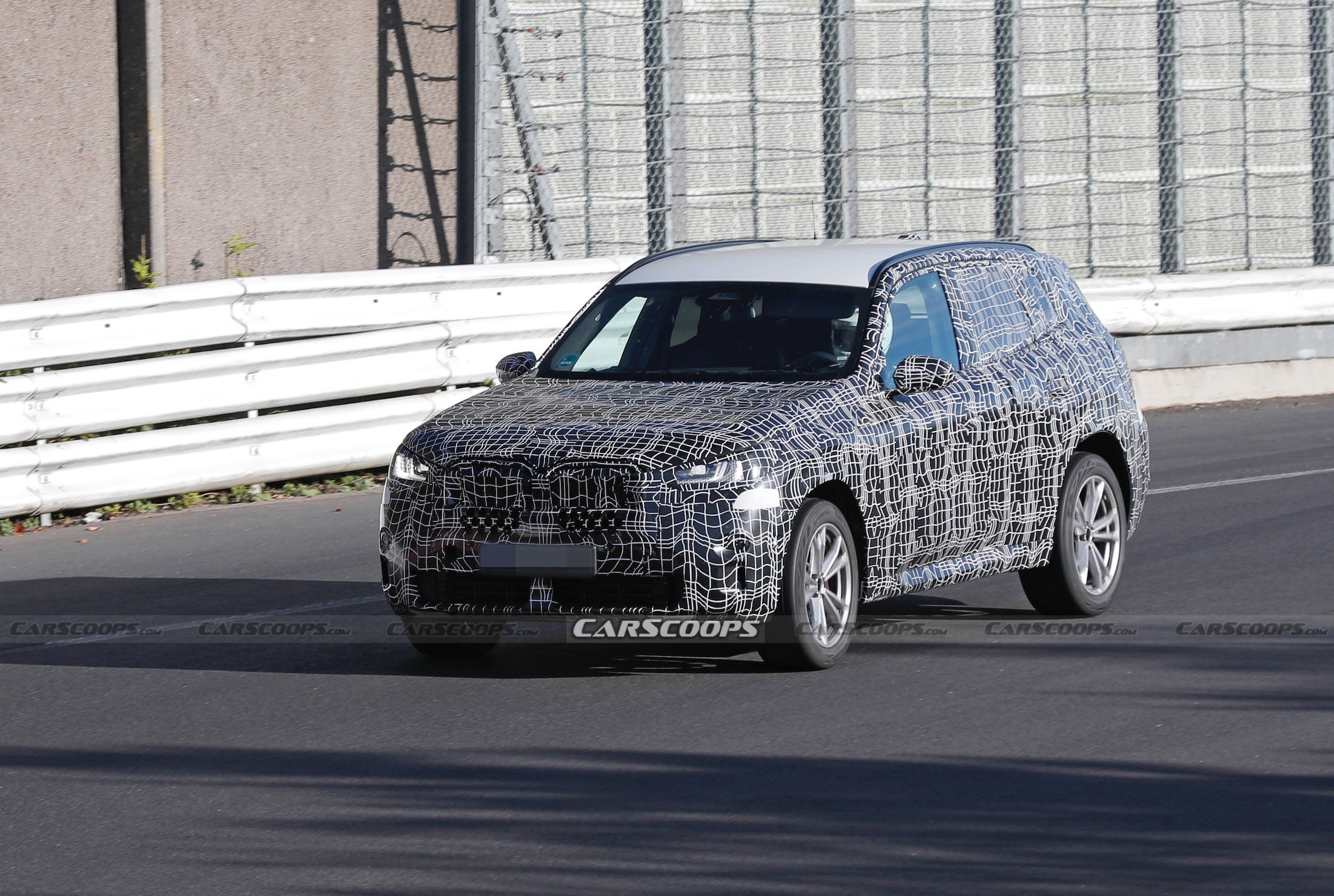 BMW X3 spy shots scoop 00008