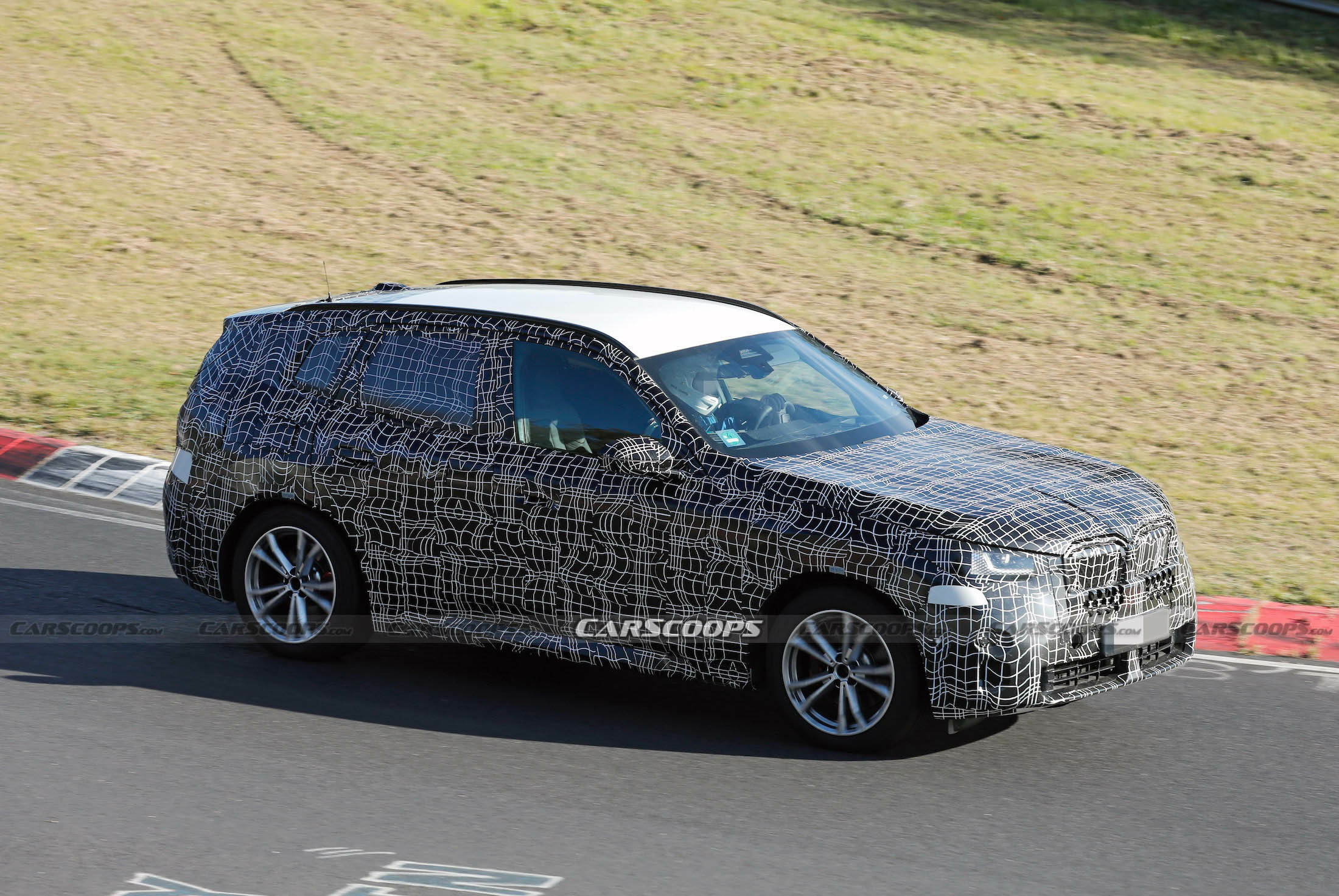 BMW X3 spy shots scoop 00012