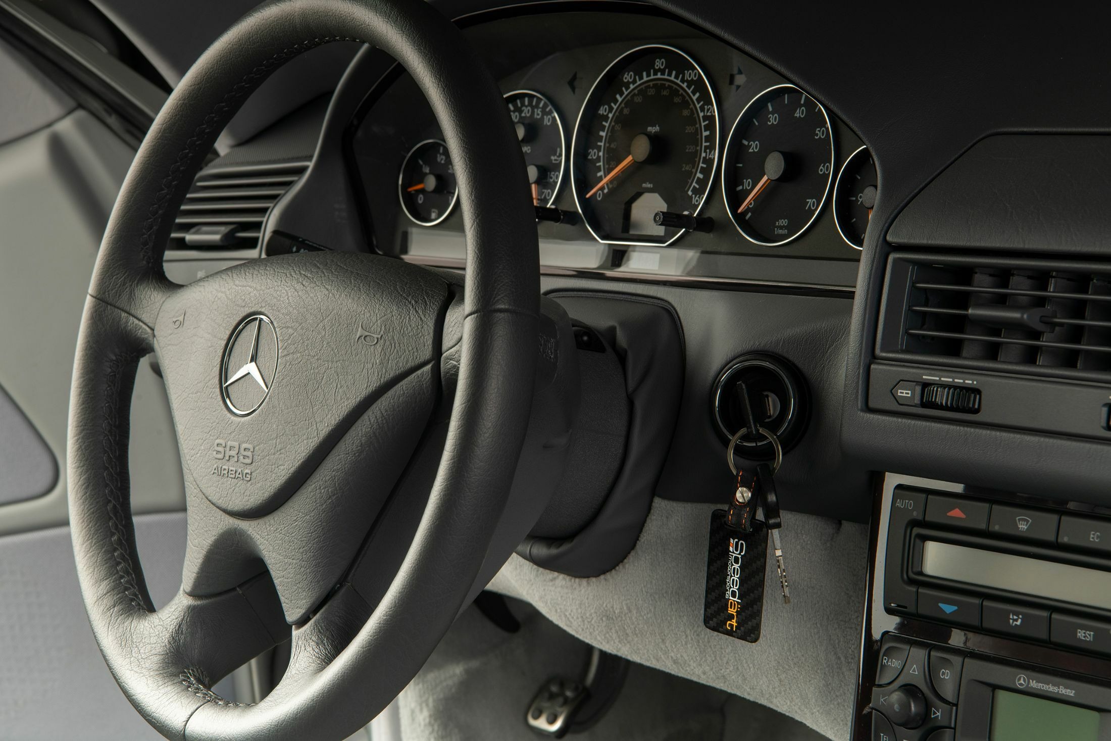 2000 Mercedes-Benz SL R129 (22)