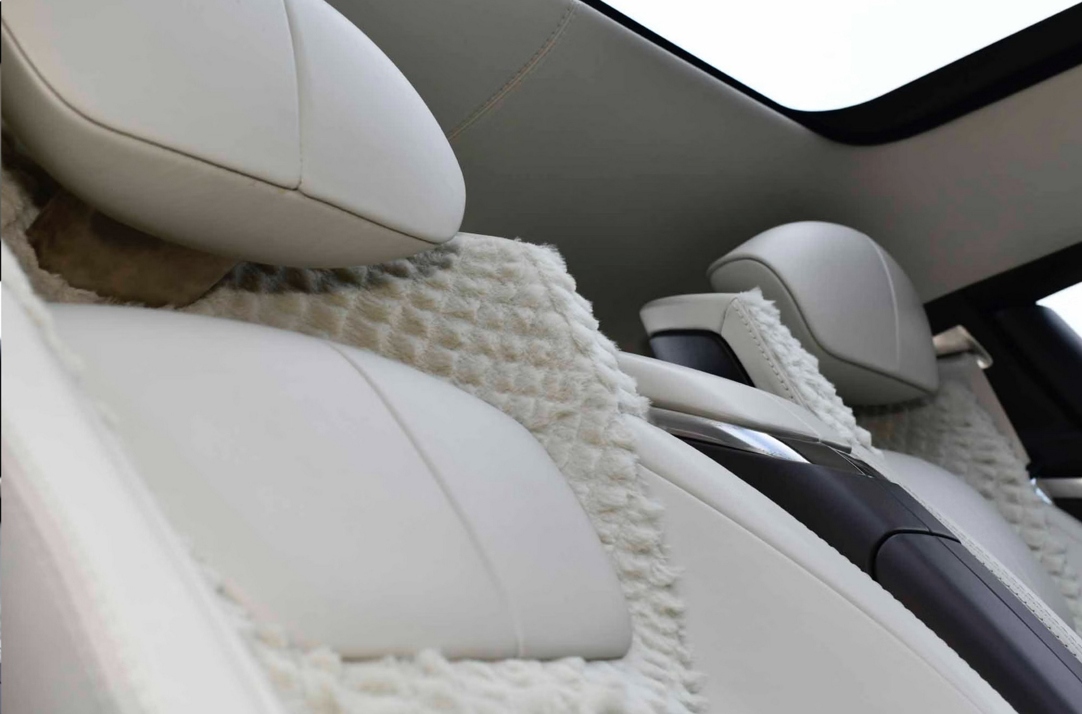 2009 Lagonda LUV Concept 15