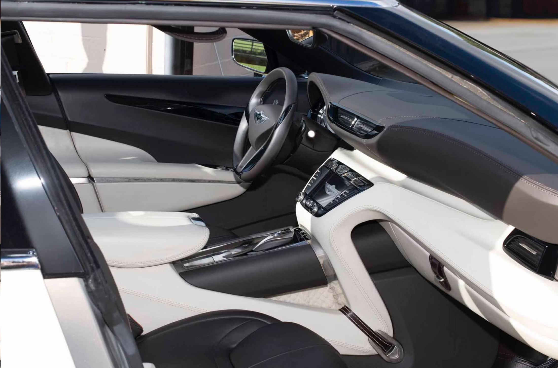 2009 Lagonda LUV Concept 17