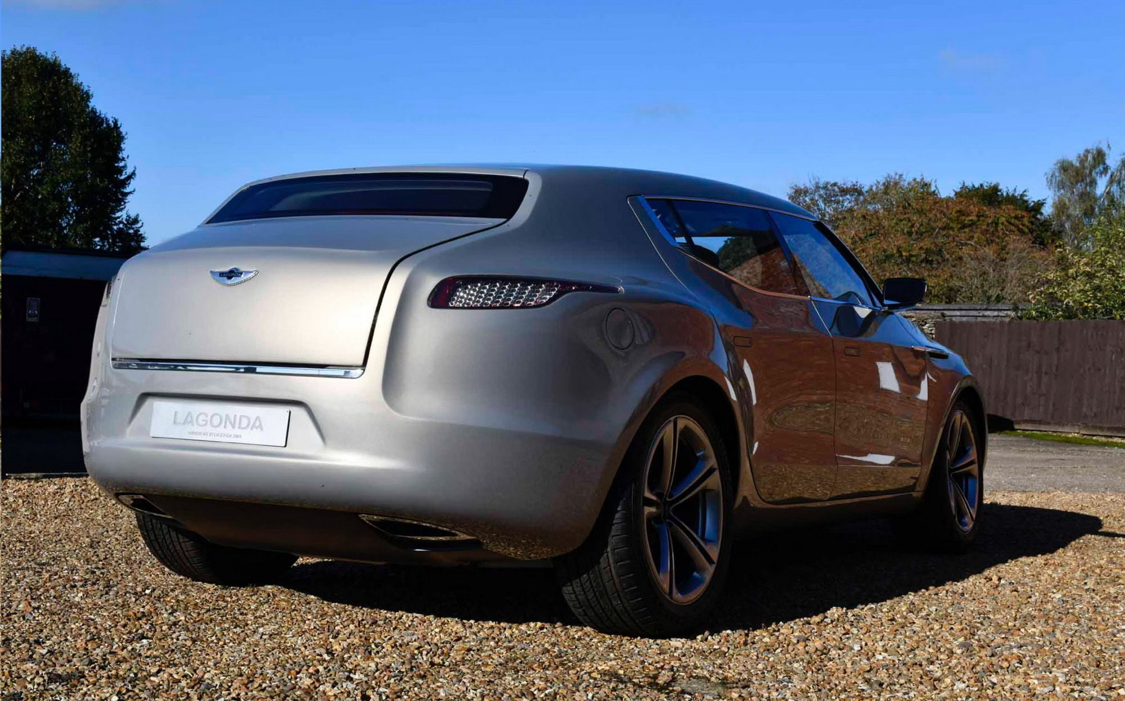 2009 Lagonda LUV Concept 3