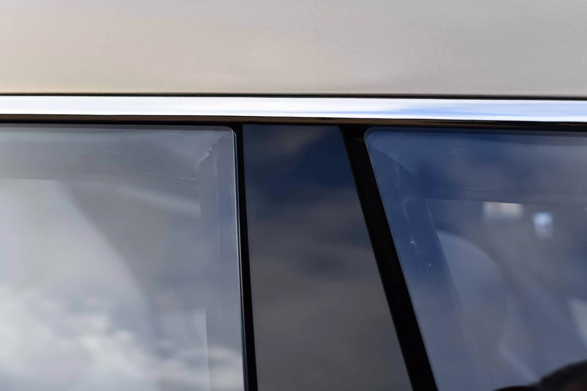 Aston Martin Lagonda LUV Concept 20