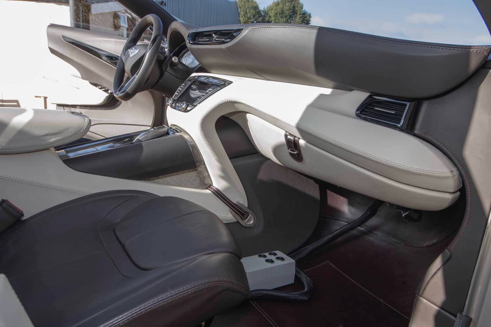 Aston Martin Lagonda LUV Concept 43