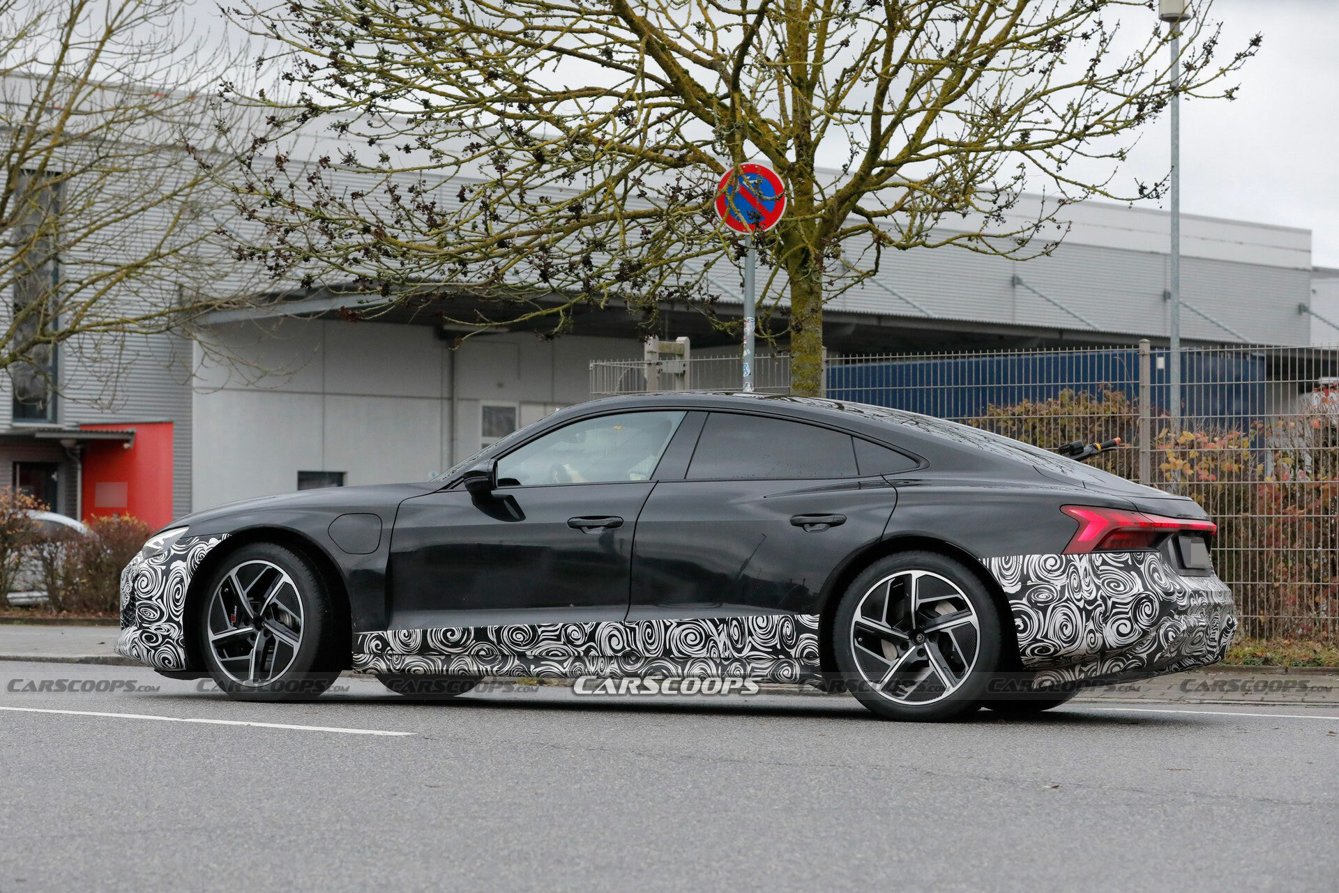 2025 Audi e-tron GT 1121 27