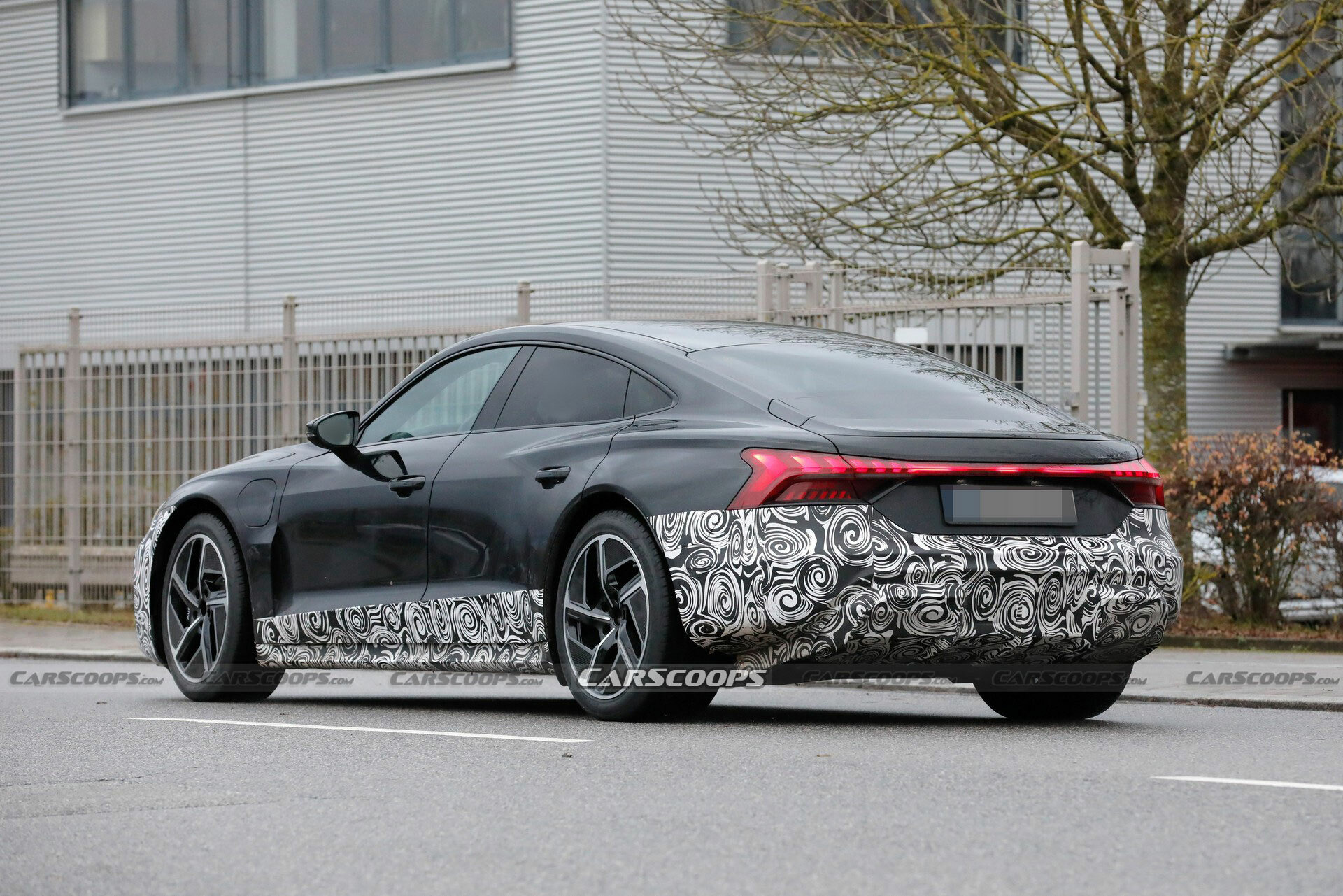 2025 Audi e-tron GT 1121 30