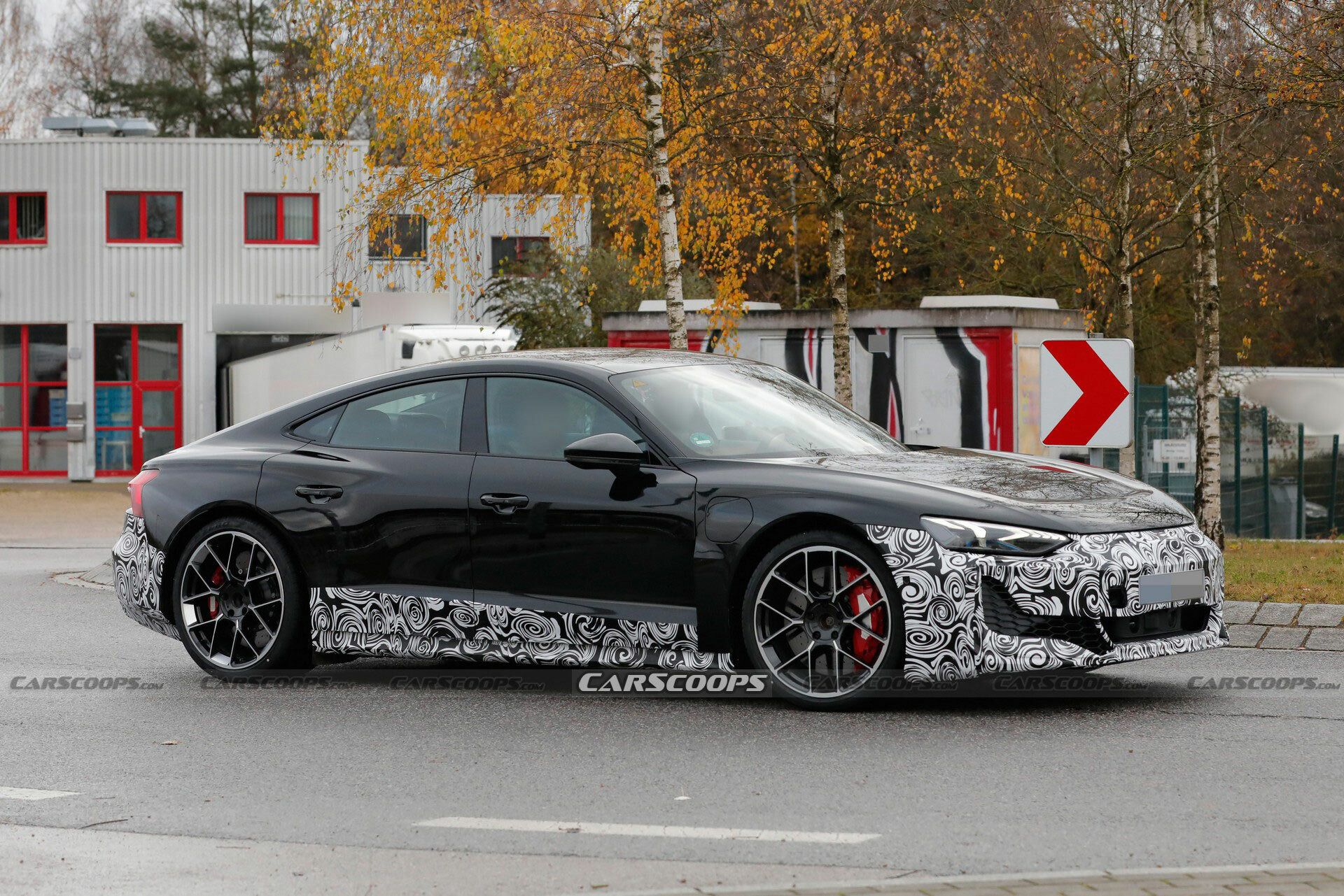 2025 Audi e-tron GT 1121 8
