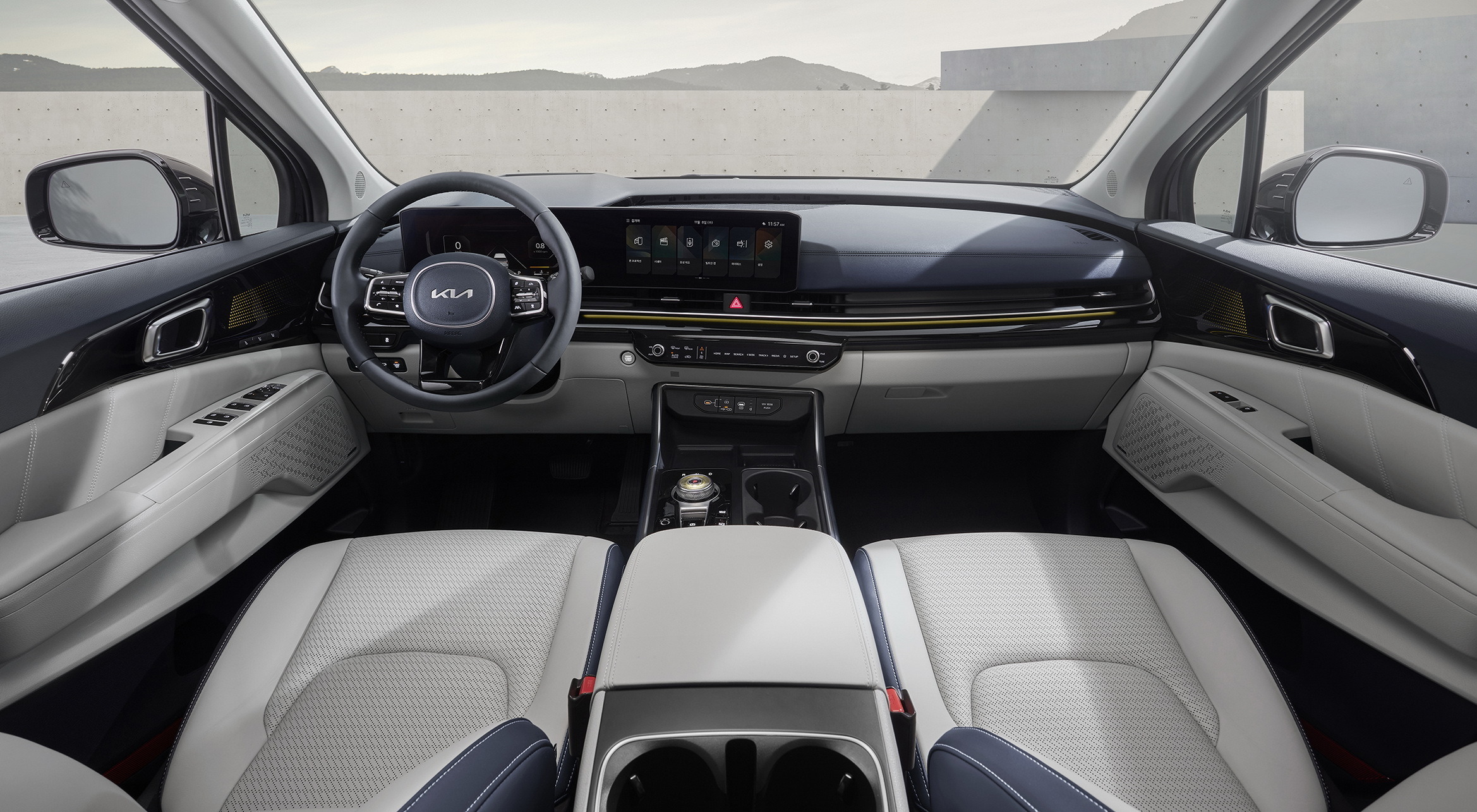 2025 Kia Carnival 0002 - Copy