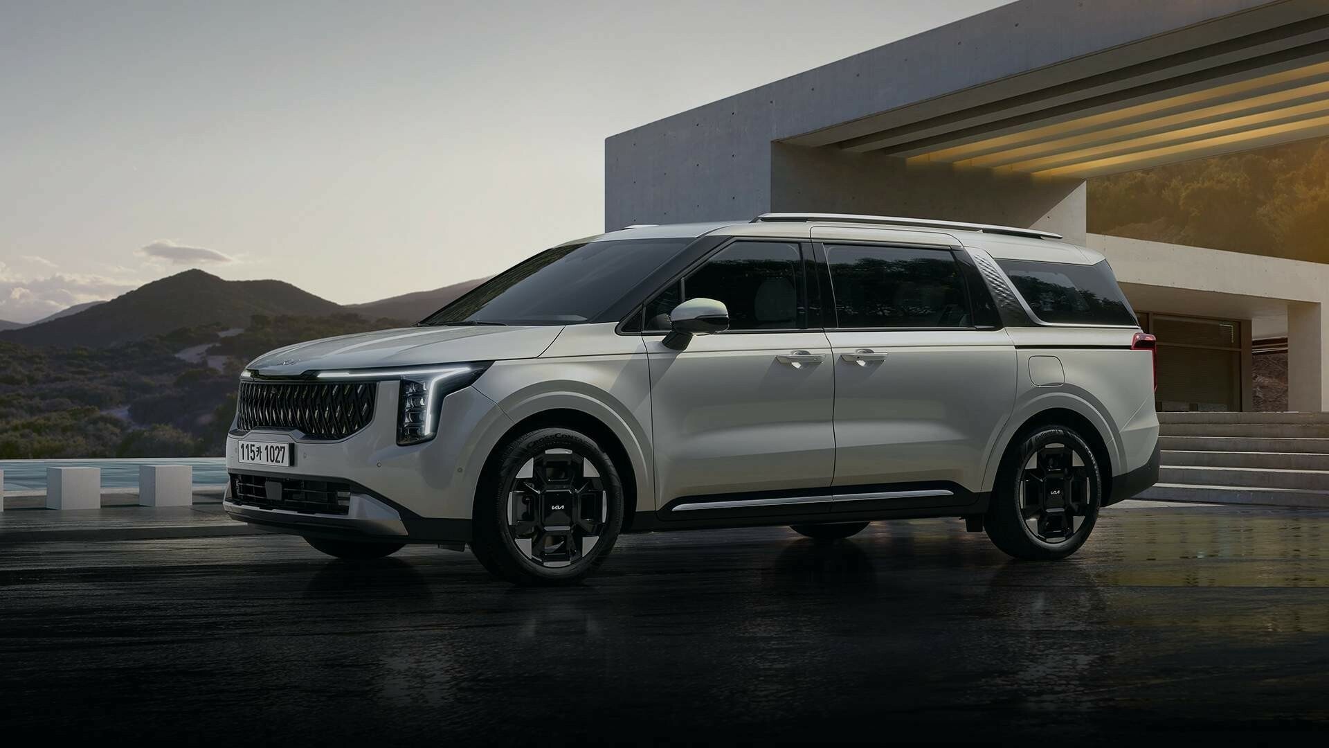 2025 Kia Carnival 1107 17