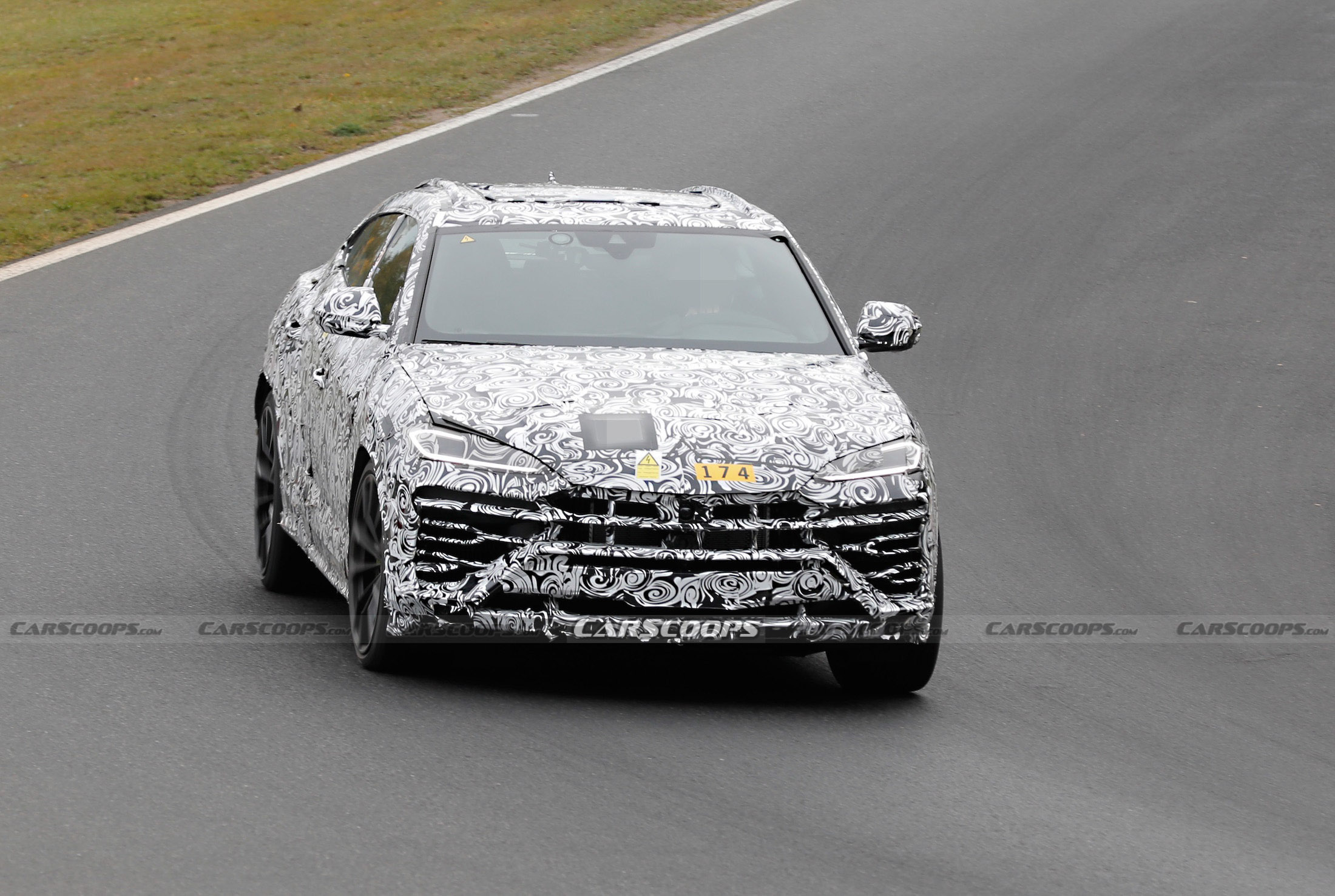 Lamborghini PHEV scoop spy shots 00015