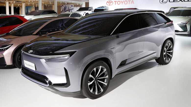 Toyota bZ Large Concept (7)