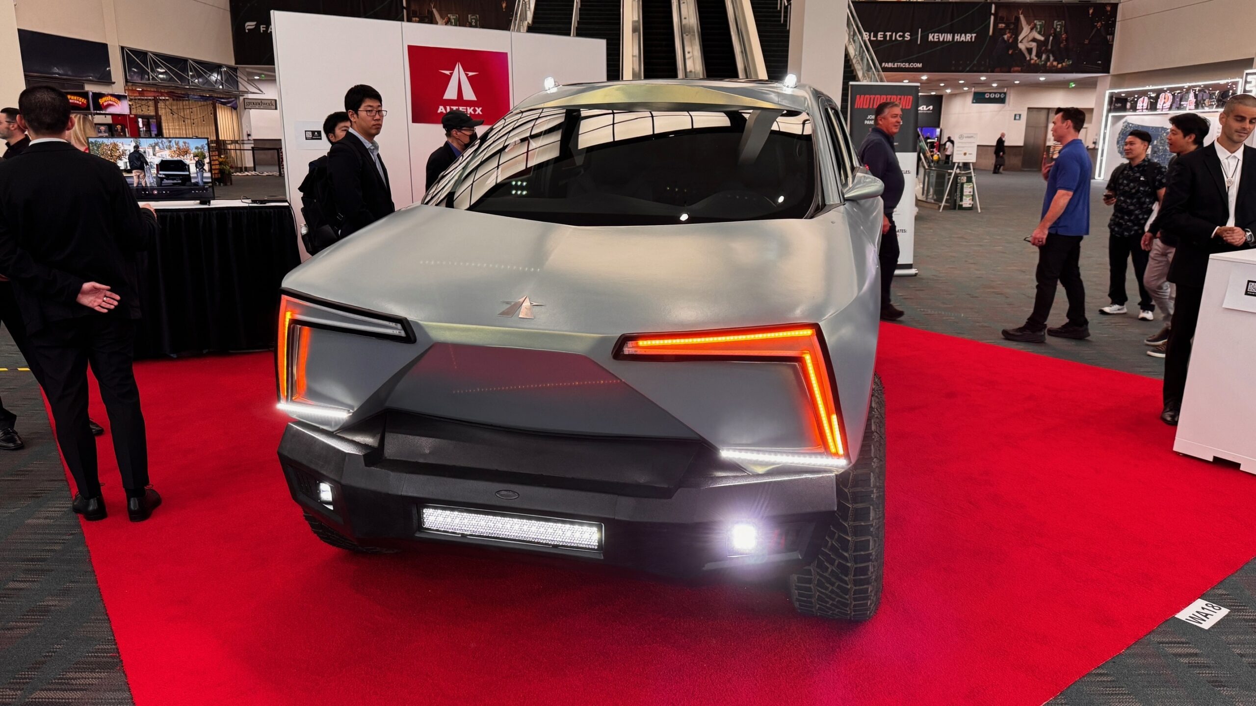 Aitekx RoboTruck 12