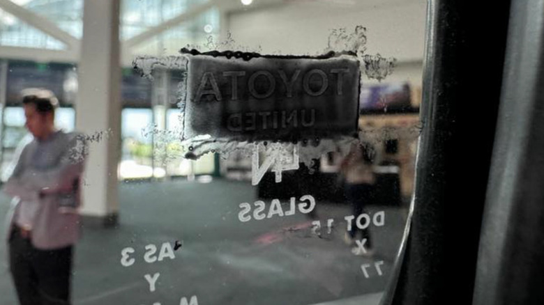 Aitekx-RoboTruck-Toyota-Bad