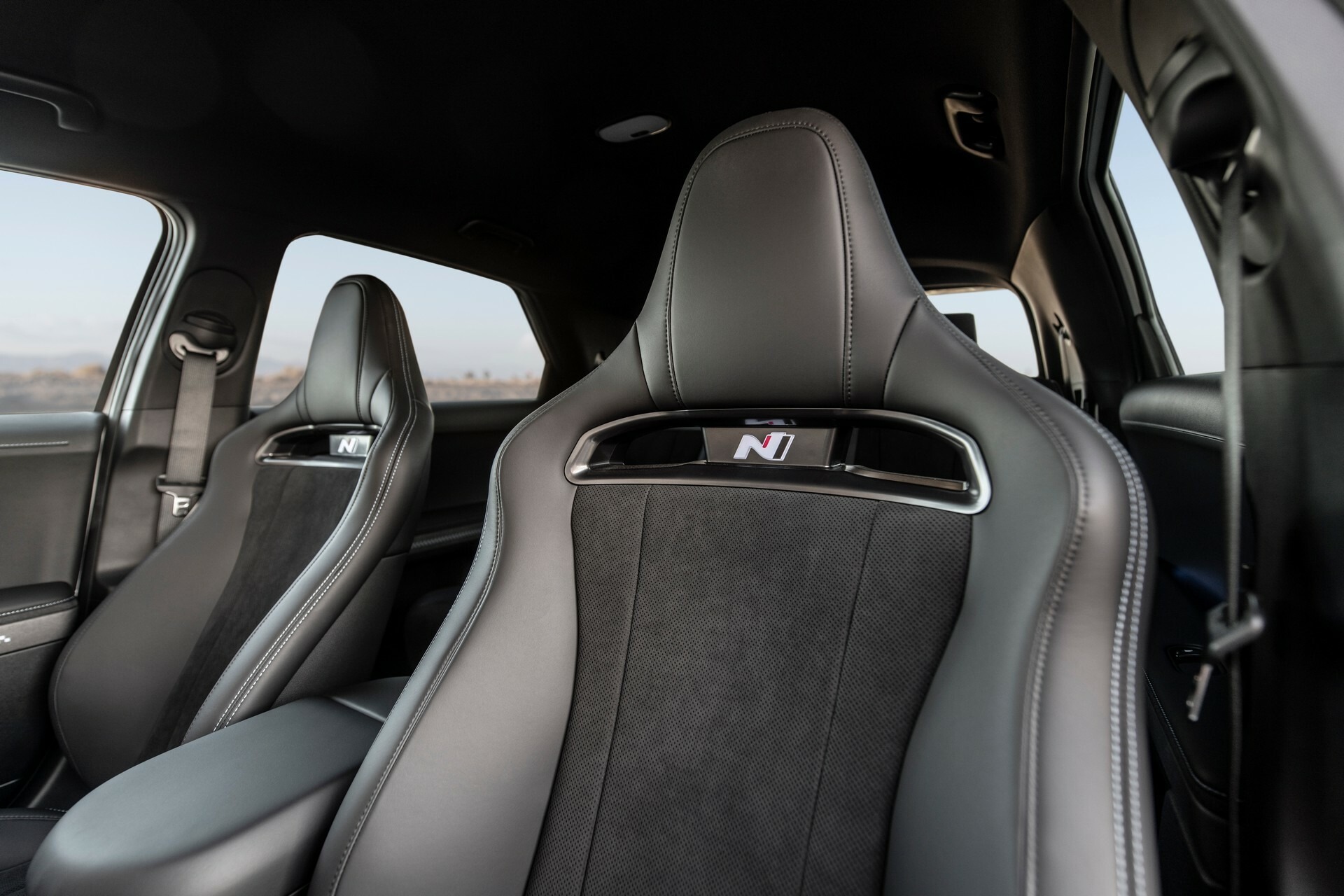 2025 Hyundai Ioniq 5 N - 17