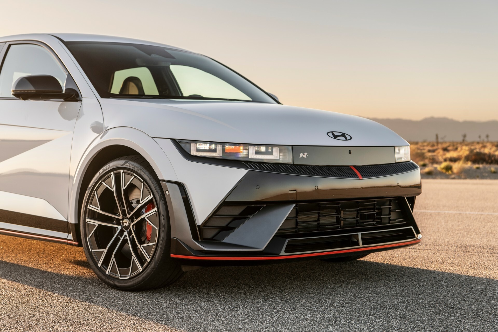 2025 Hyundai Ioniq 5 N - 32