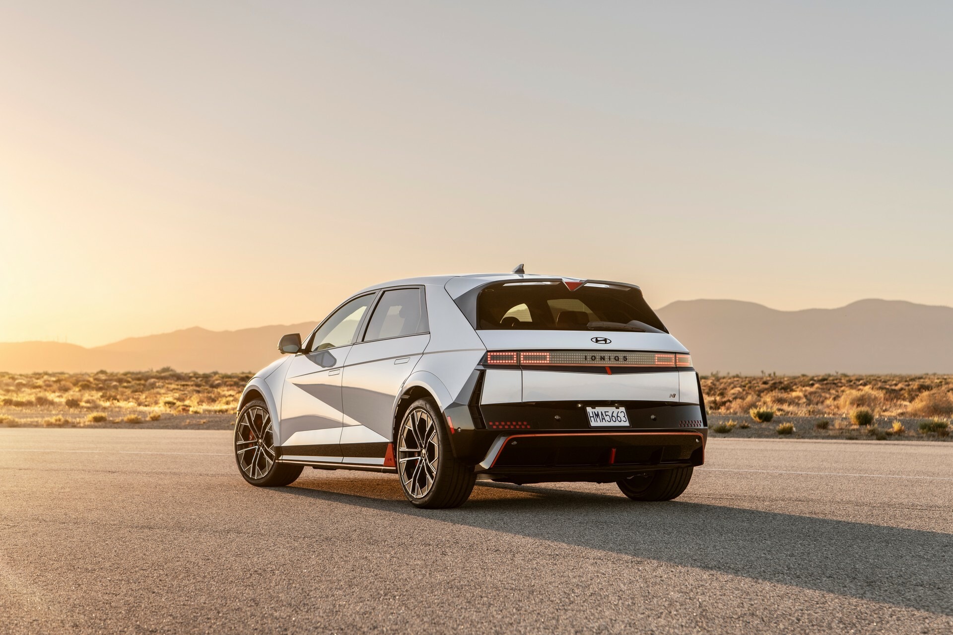 2025 Hyundai Ioniq 5 N - 35