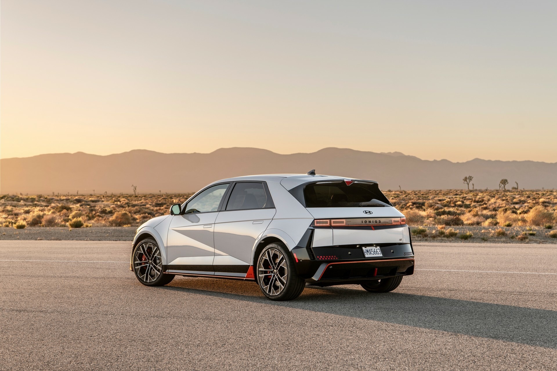 2025 Hyundai Ioniq 5 N - 36
