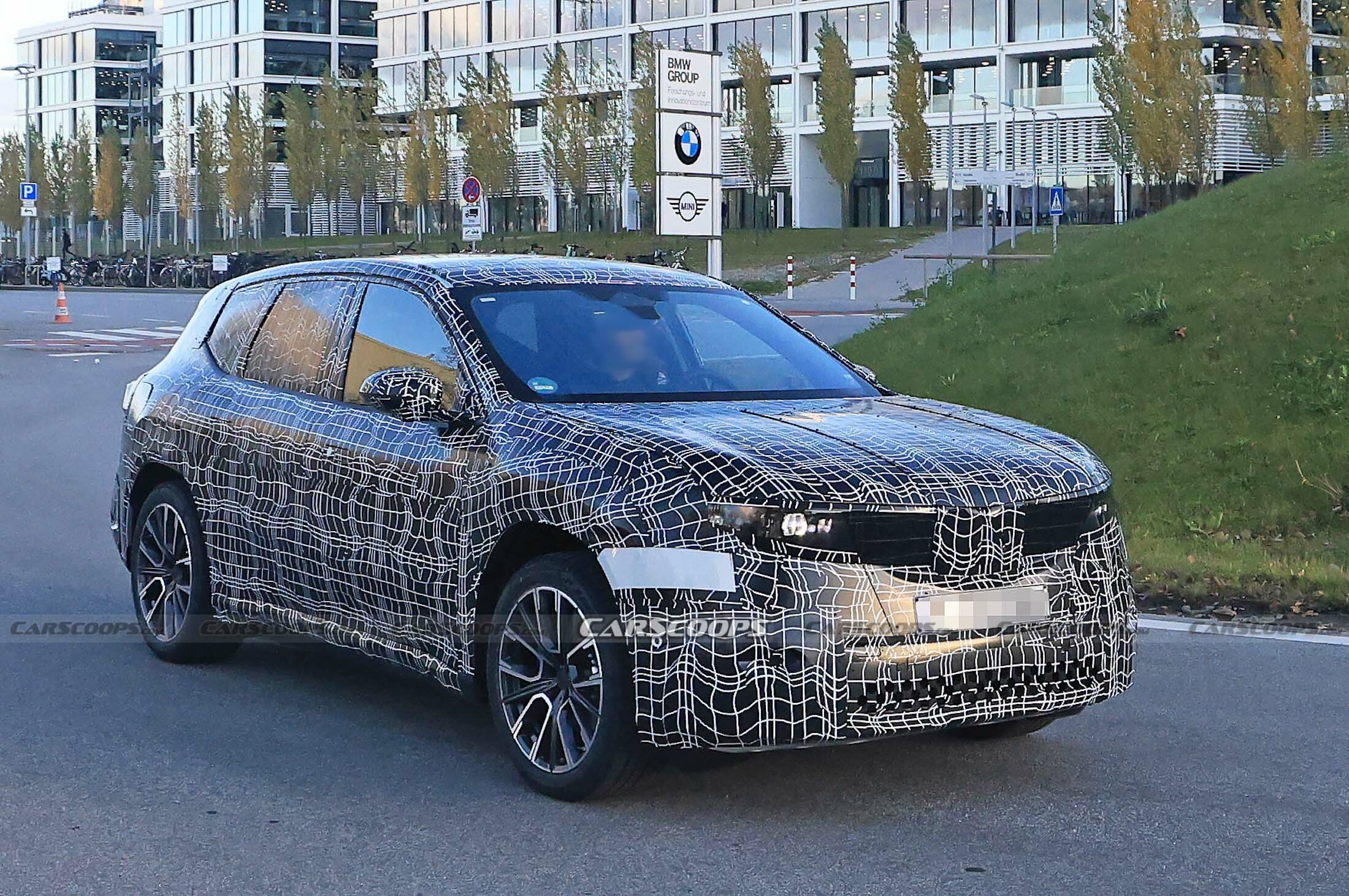 BMW Neue Klasse SUV iX3 00004