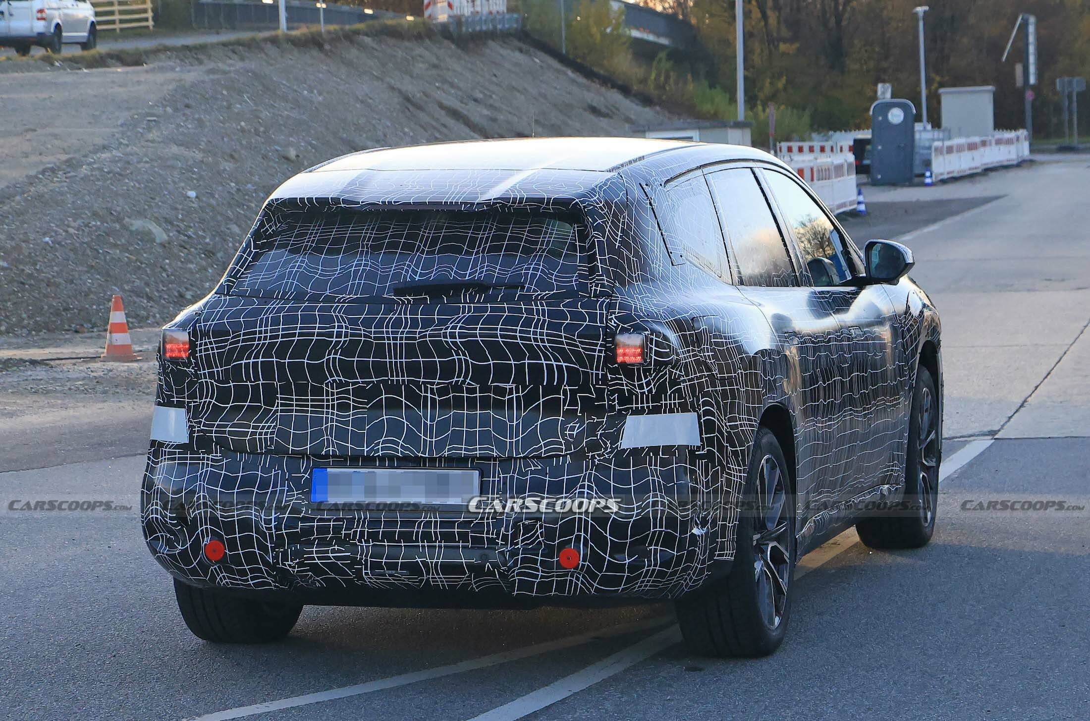 BMW Neue Klasse SUV iX3 00009
