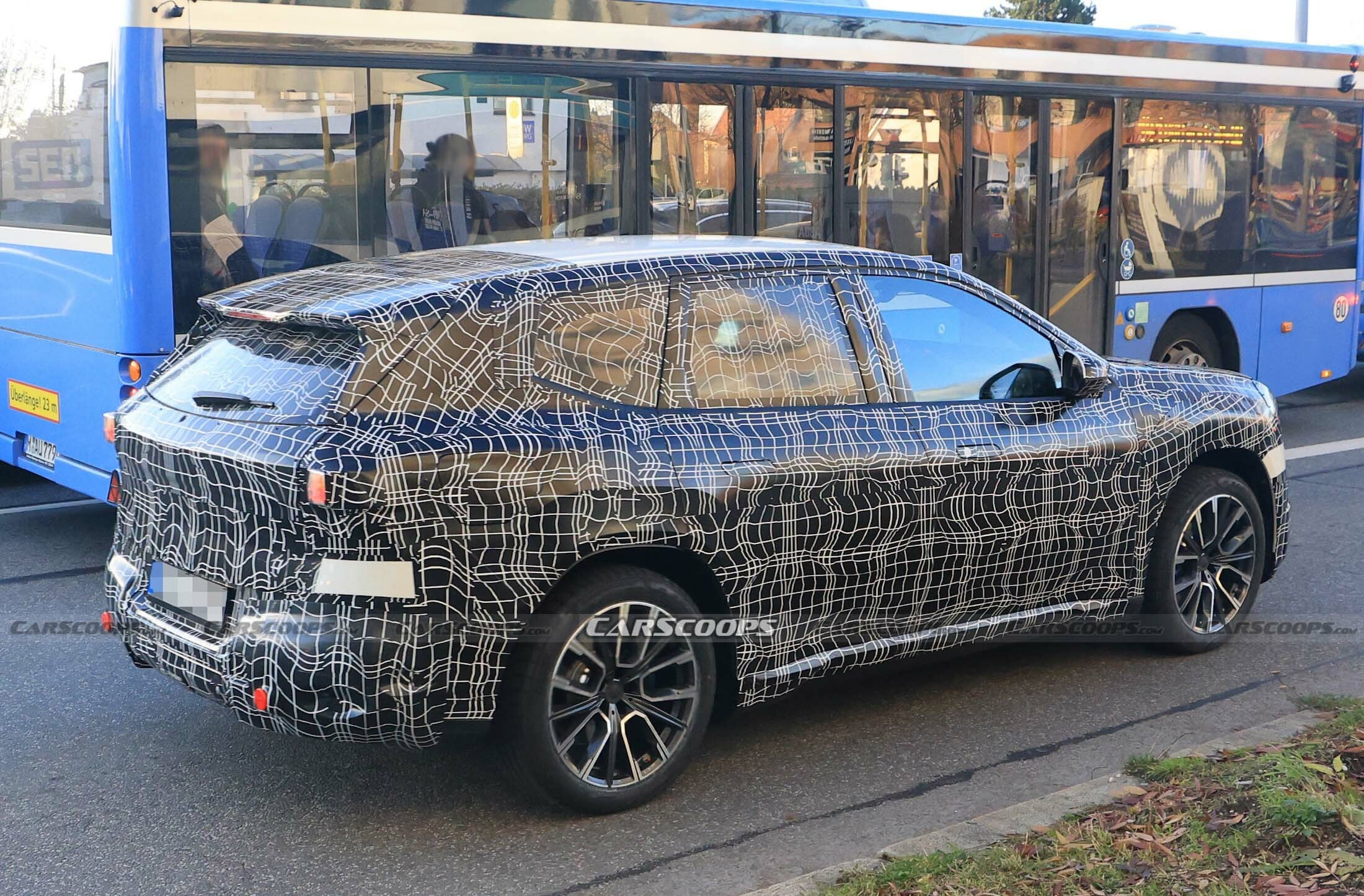 BMW Neue Klasse SUV iX3 00029