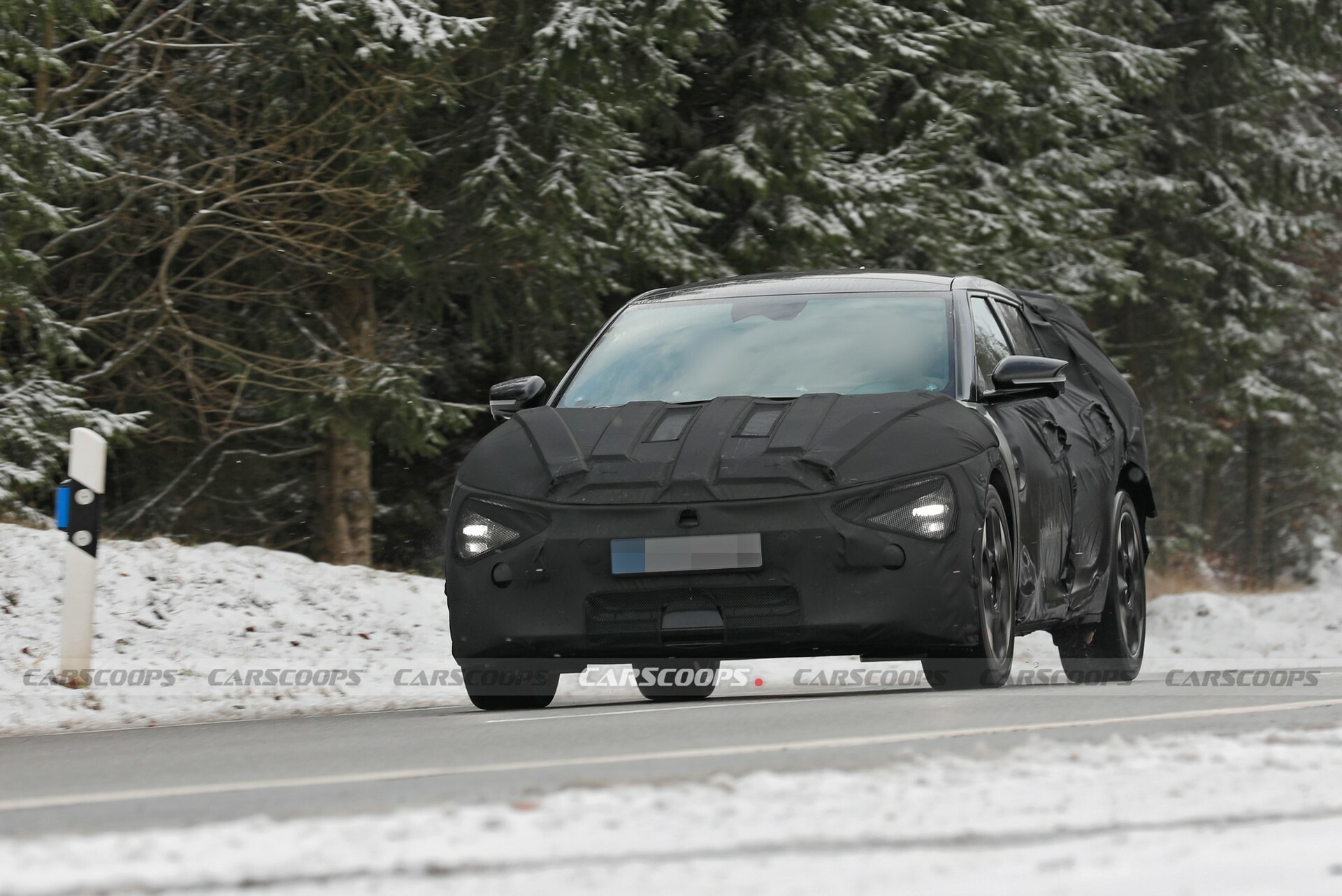 2025 Kia EV6 GT 1128 12