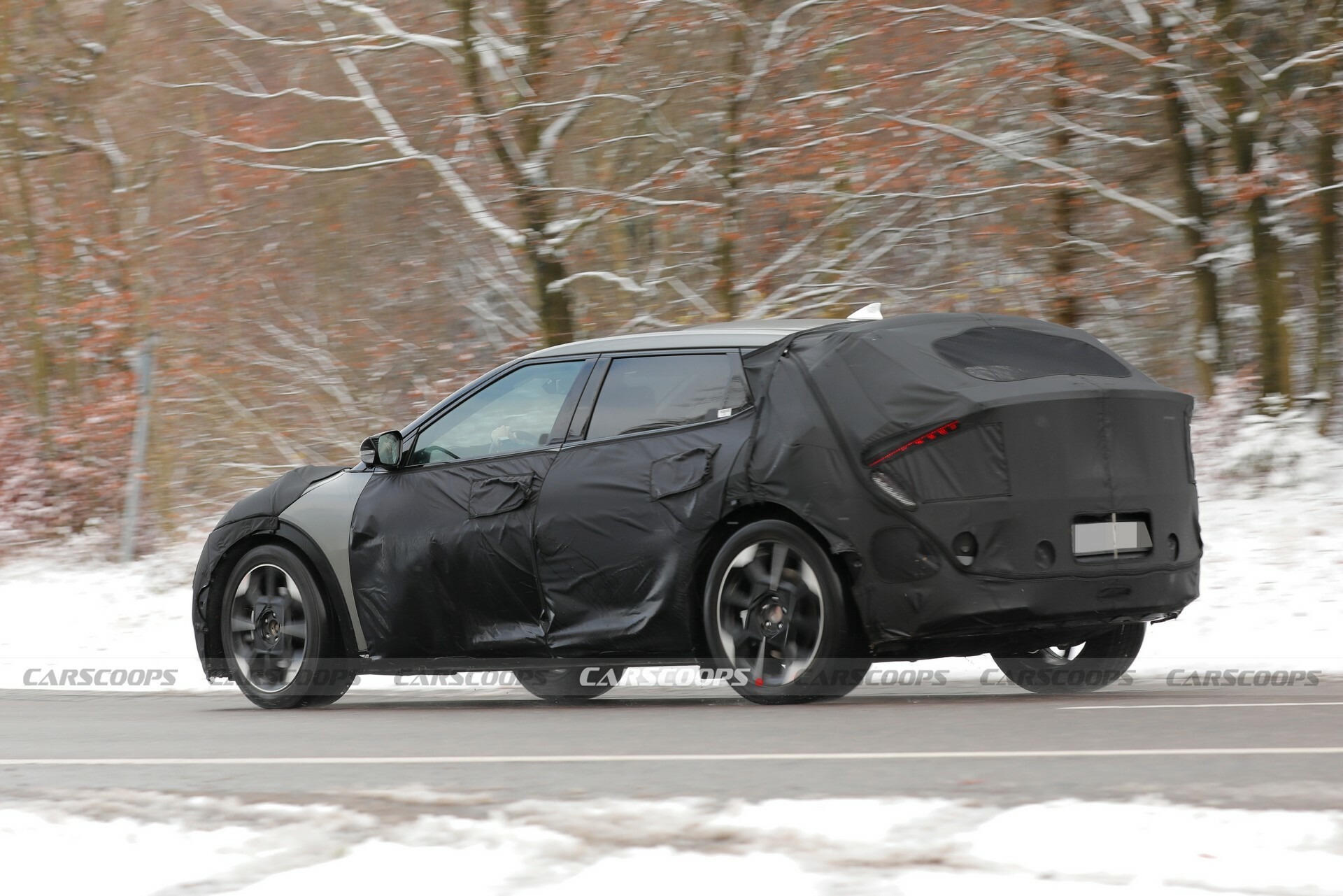 2025 Kia EV6 GT 1128 18