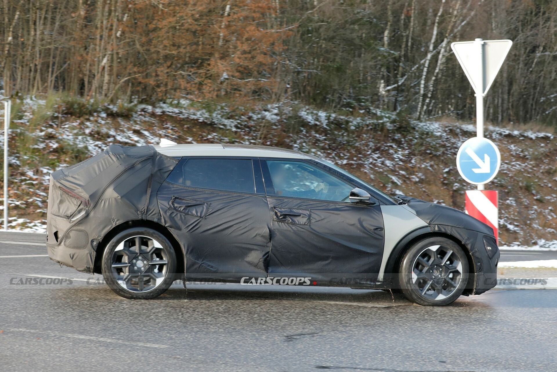 2025 Kia EV6 GT 1128 7