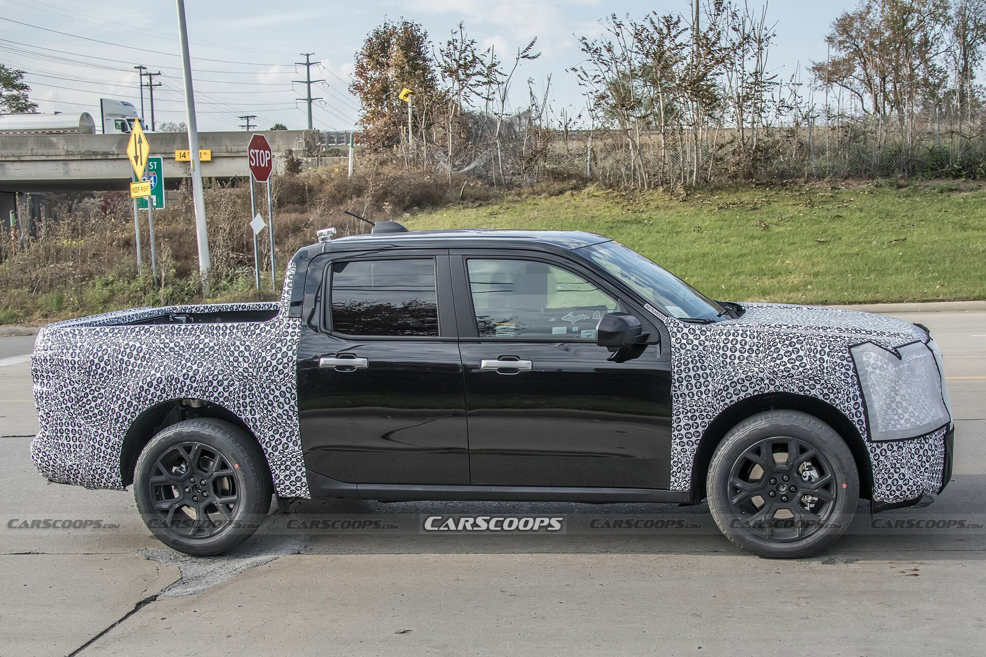 2025 Ford Maverick Lobo 1107 17