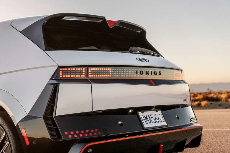 2025 Hyundai Ioniq 5 N - 37
